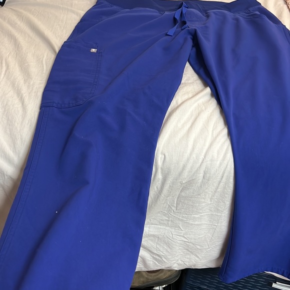 Figs Deep Royal Blue Scrub Pants Large Woman Technical Collection Bottoms - Picture 2 of 8